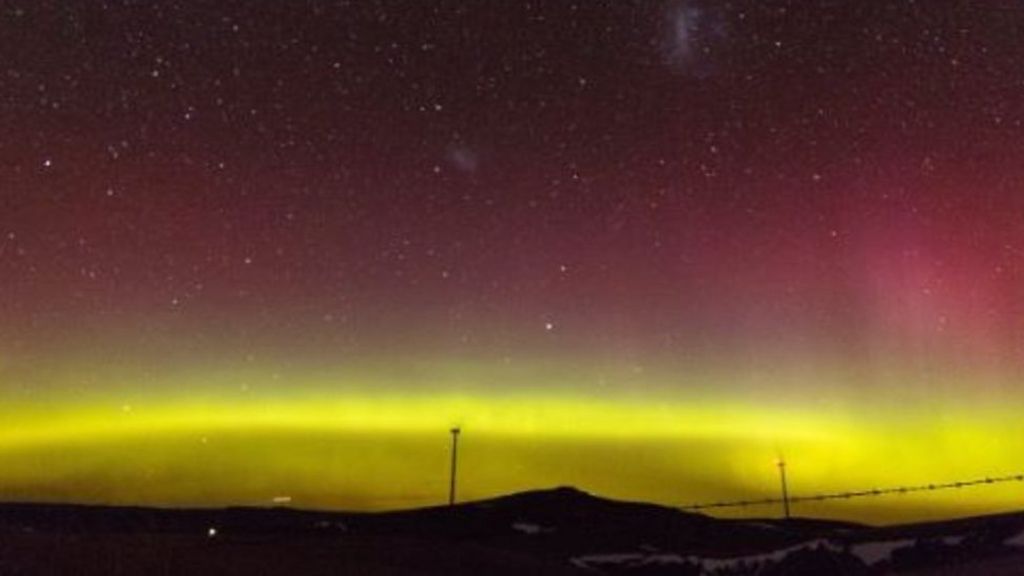 Southern lights dance across skies of Australia and New Zealand