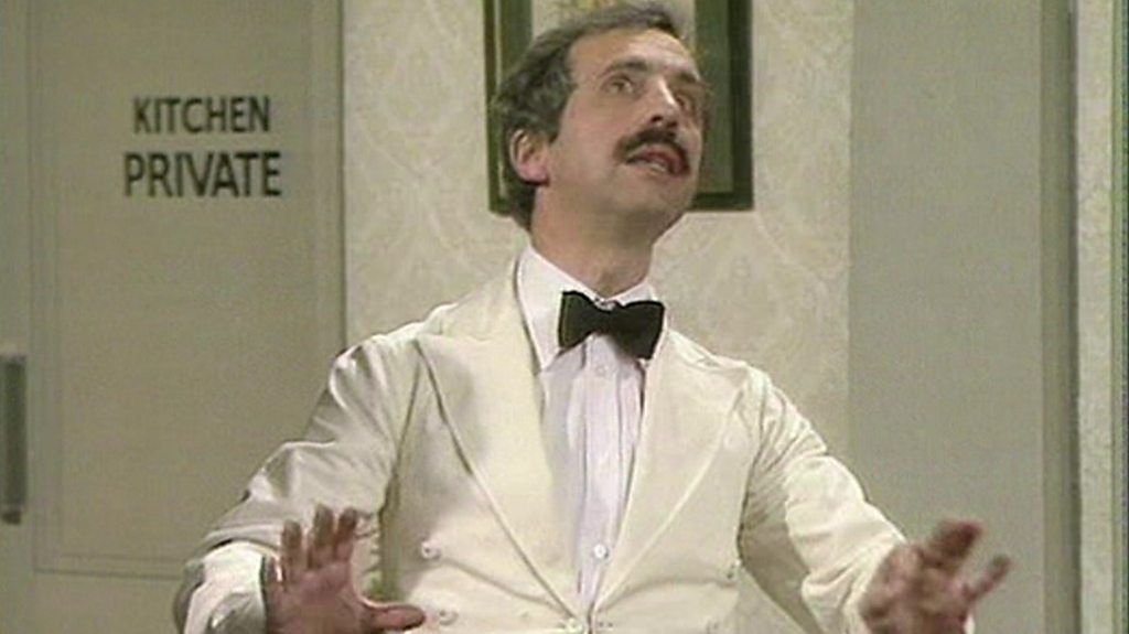 Andrew Sachs Fawlty Towers I Know Nothing Scene Bbc News