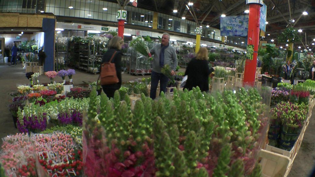 New Covent Garden Market moves for redevelopment