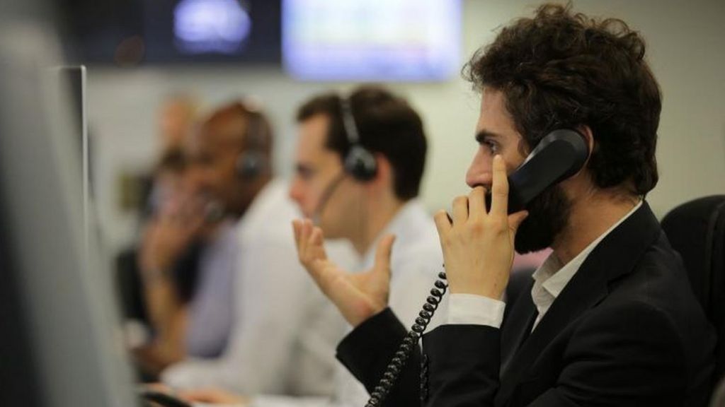 FTSE 100 slips as Convatec slumps FTSE 100 slips as Convatec slumps