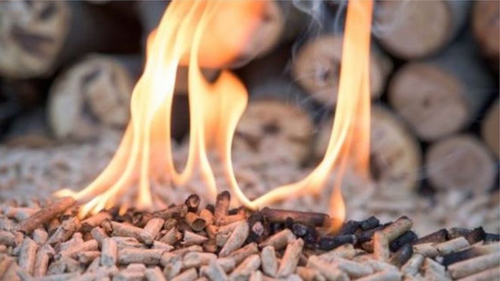 Newspaper review: A - Z of RHI claimants in papers