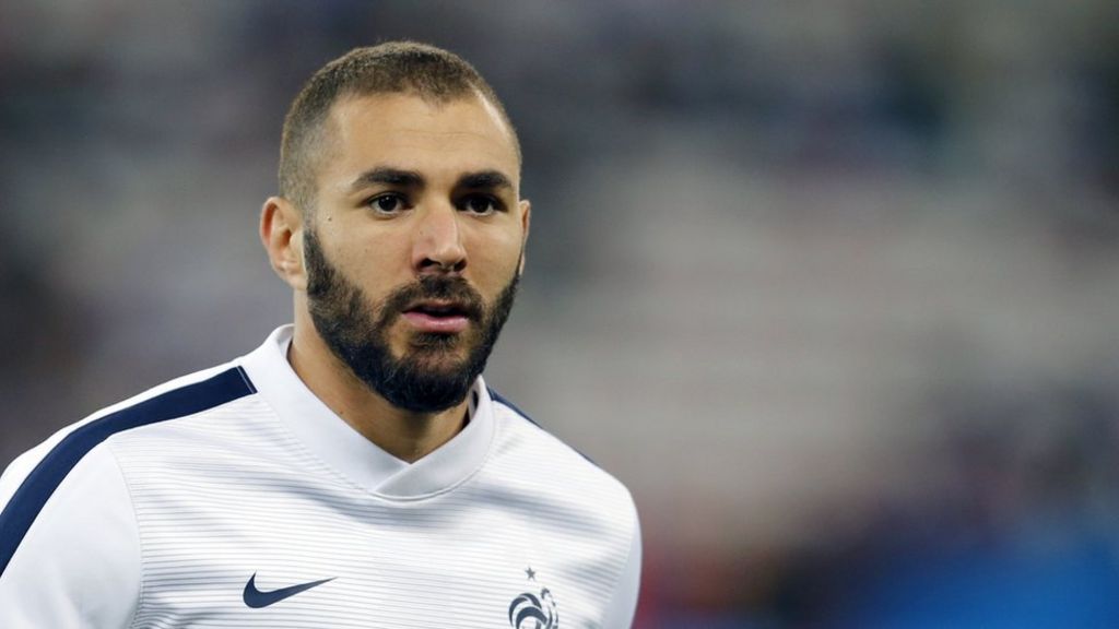 Benzema Faces Charges In Valbuena Sex Tape Case In France Bbc News 