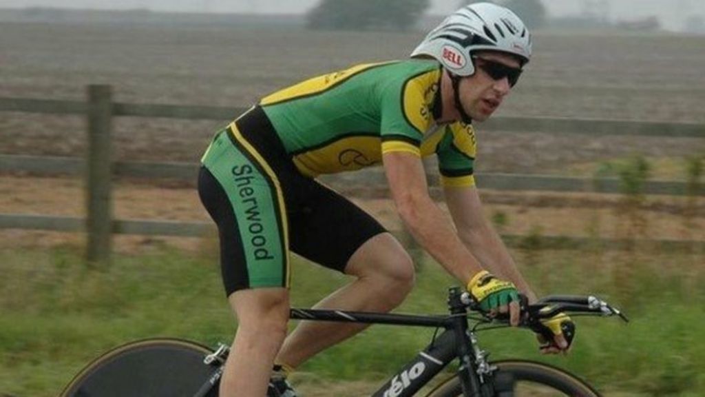 Nottinghamshire Police 'told near-miss cyclist to go away'