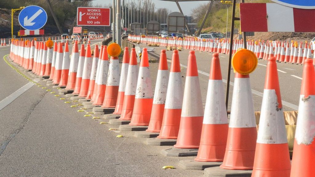 Concerns over new M1 'smart' motorway designs