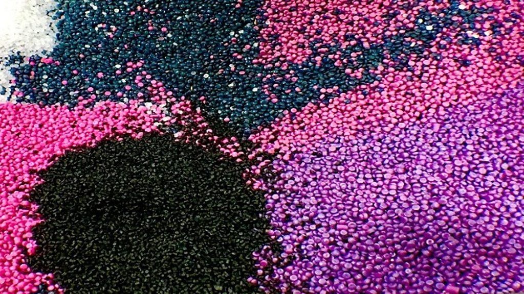 Can plastic roads help save the planet?