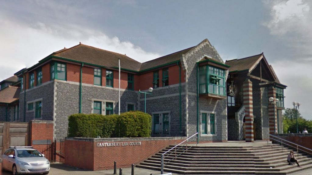 Judge sacked for trolling people on online news stories