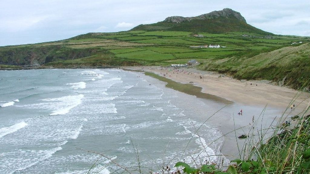 Man lost at sea has 'links to France', police say