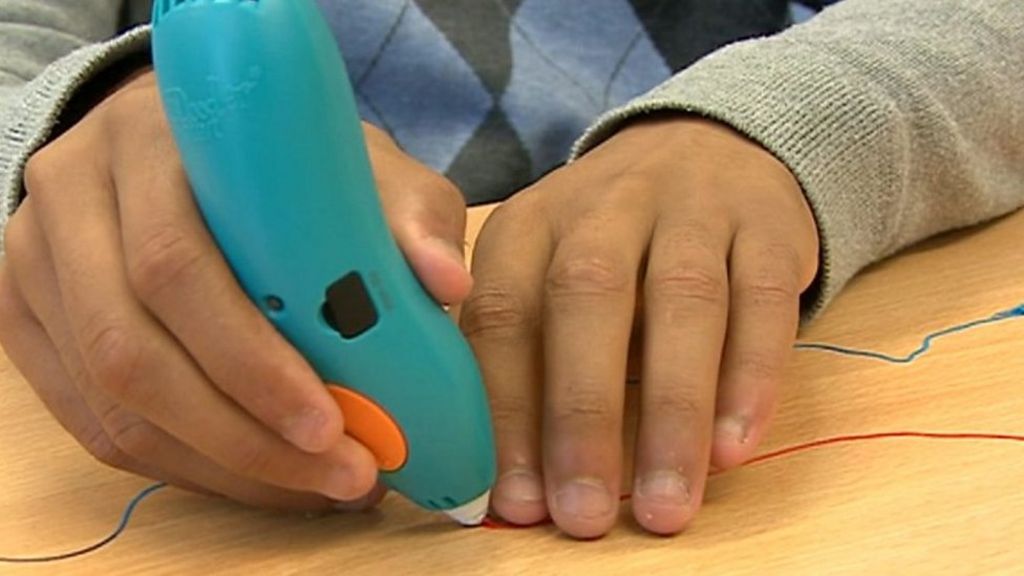 Special pen helps blind students to draw in Birmingham