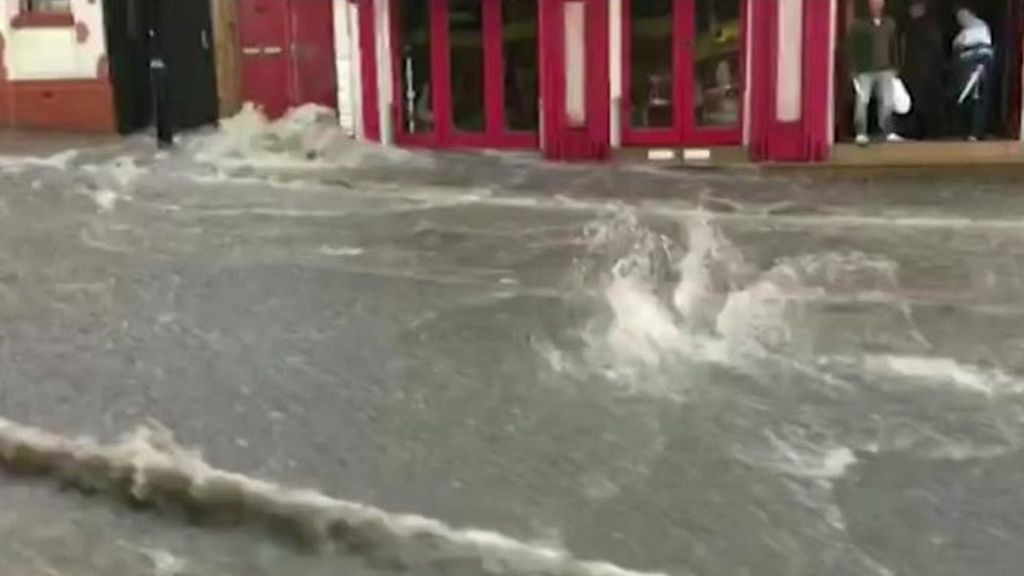 Scarborough flash flood turns streets into rivers BBC News