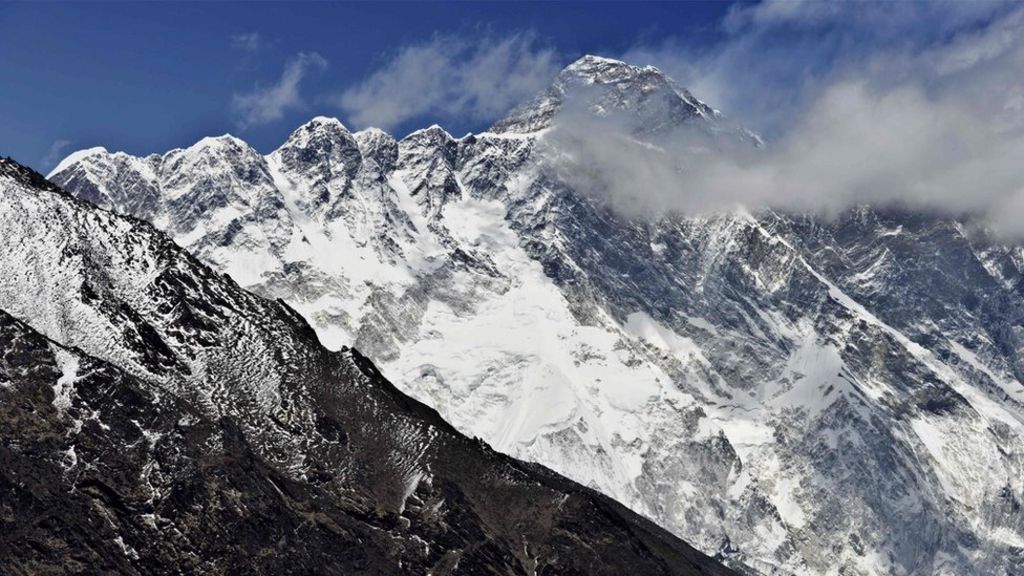 Mount Everest: Bodies of four climbers found in tent