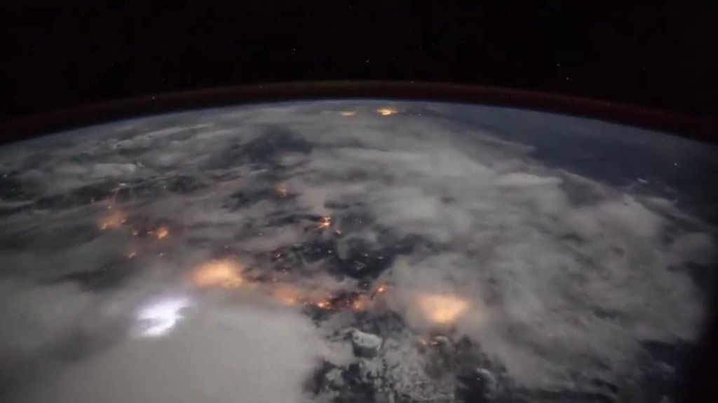 Nasa footage shows lightning from ISS BBC News