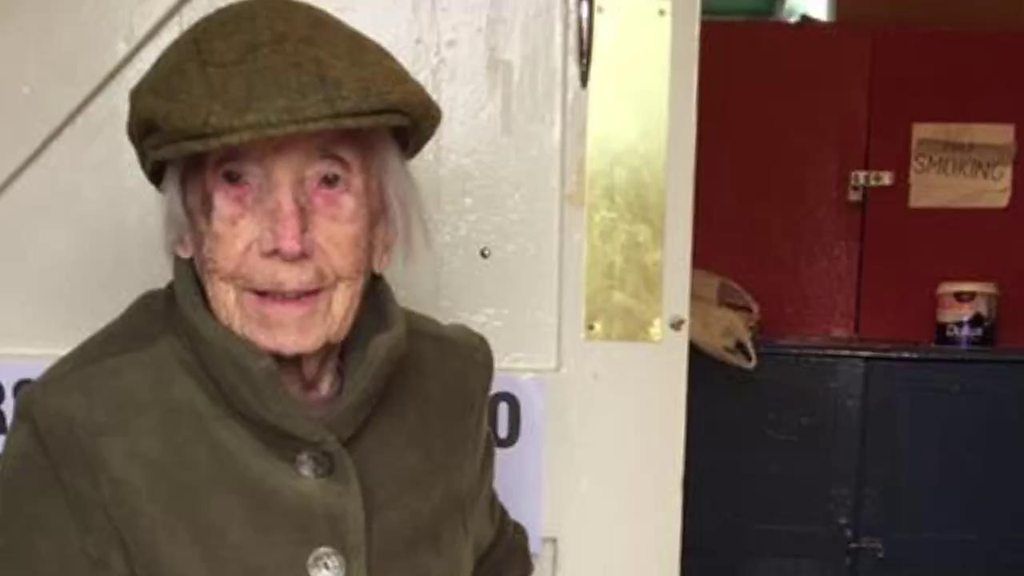 Name error stops 106-year-old Win Hawkins voting