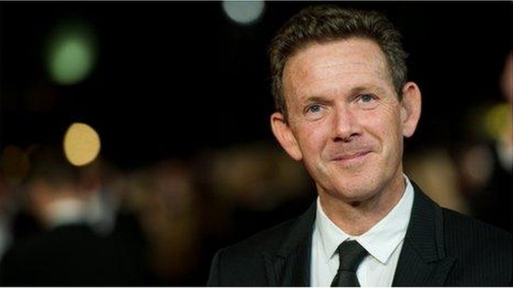 Skyfall writer John Logan has play staged in Belfast - BBC News