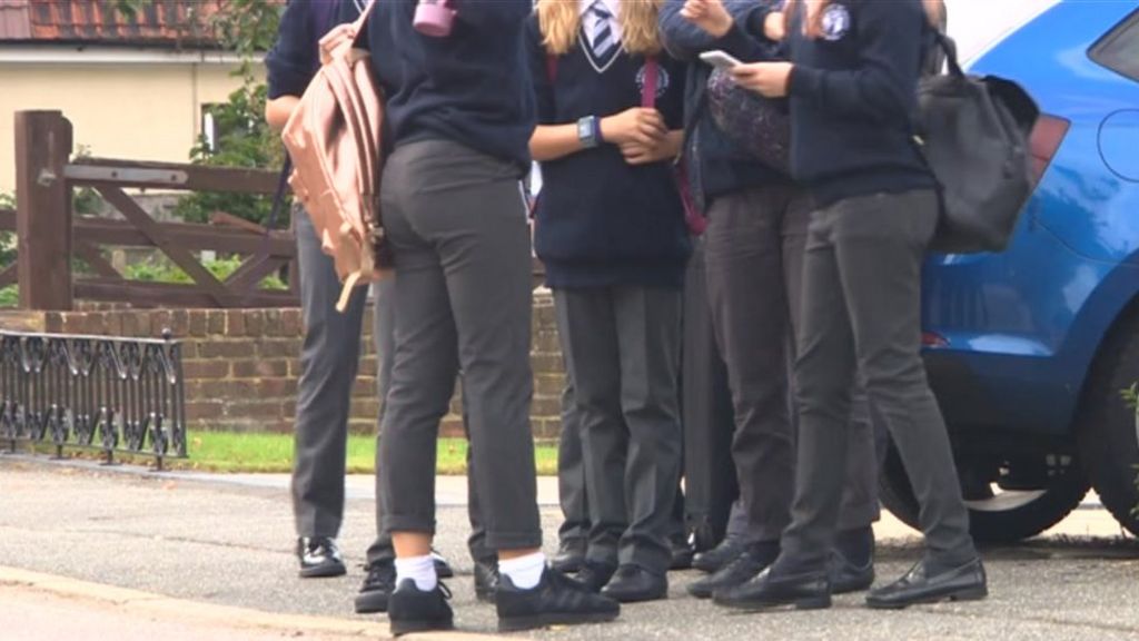 Lewes school adopts new 'gender neutral' uniform policy BBC News