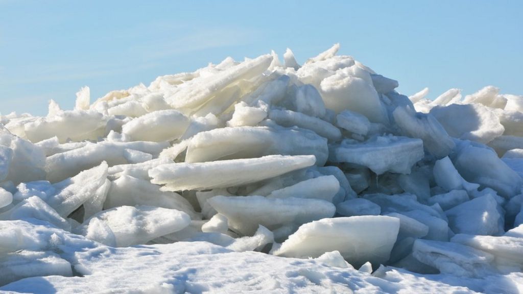 Cryosat tracks Arctic sea ice freeze-up - BBC News