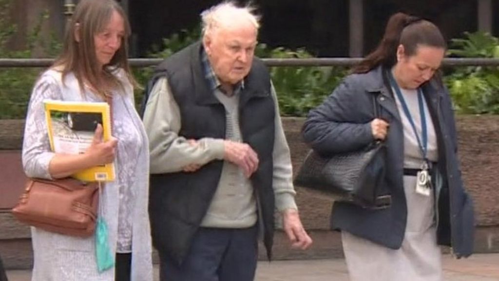 Warrington man, 95, spared jail after trying to kill wife with pan