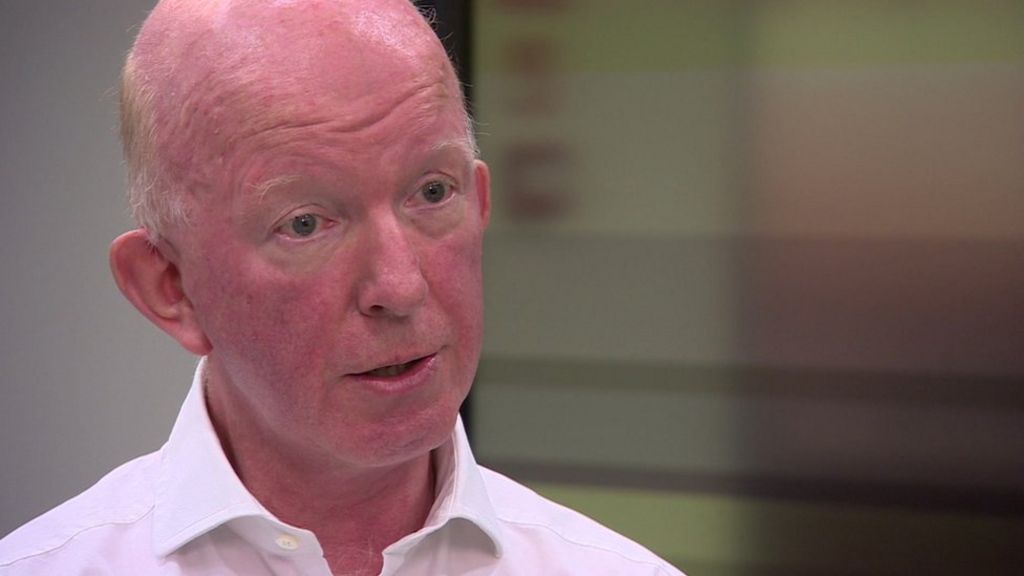 Grenfell Tower fire: Kensington council halts meeting