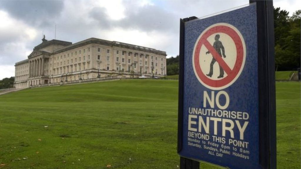 Sinn Féin and DUP accuse each other of blocking talks process