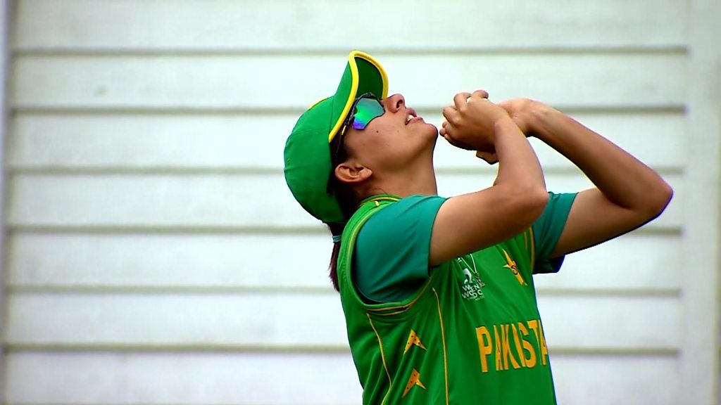 Sana Mir, Pakistan's female cricket star
