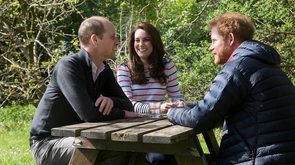 Princes open up about Diana for mental health campaign