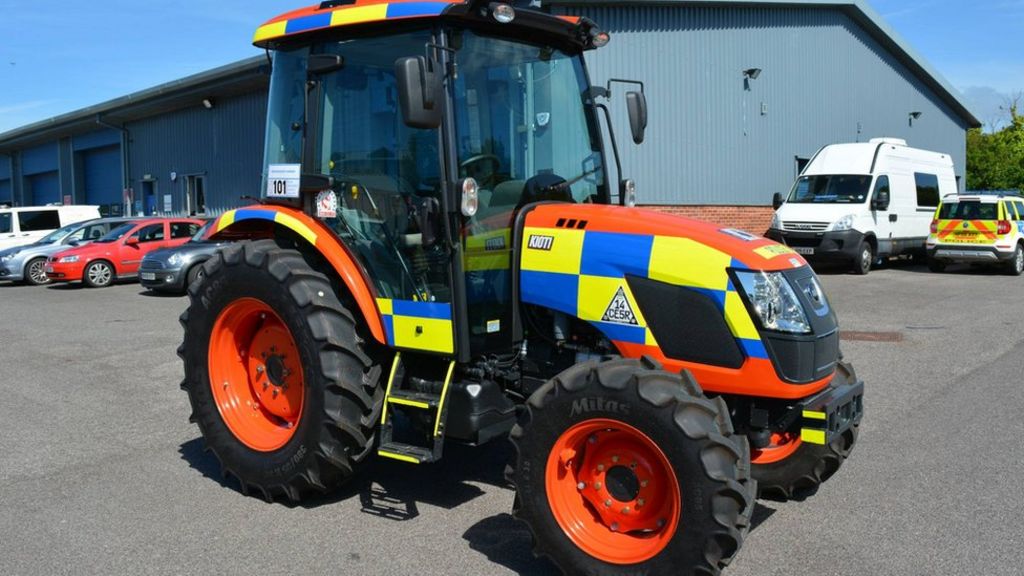 'RoboCrop' chosen in Dorset Police tractor name game