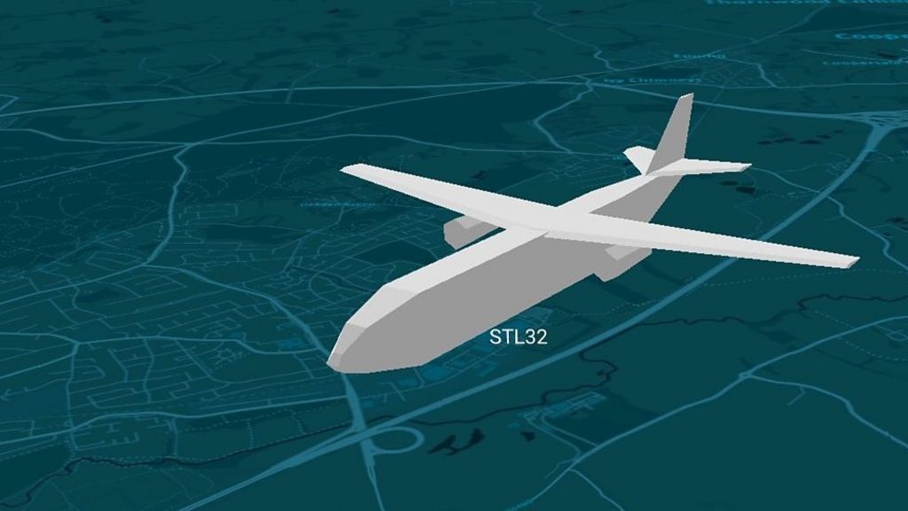 Plane-tracking app explores airspace in 3D