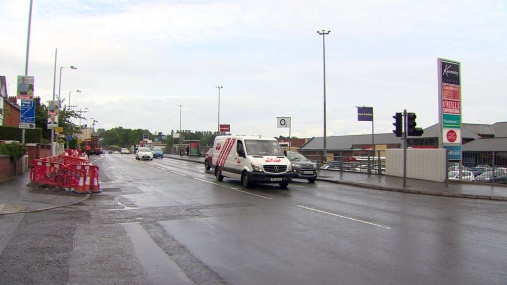West Belfast: Couple struck by car on Andersonstown Road