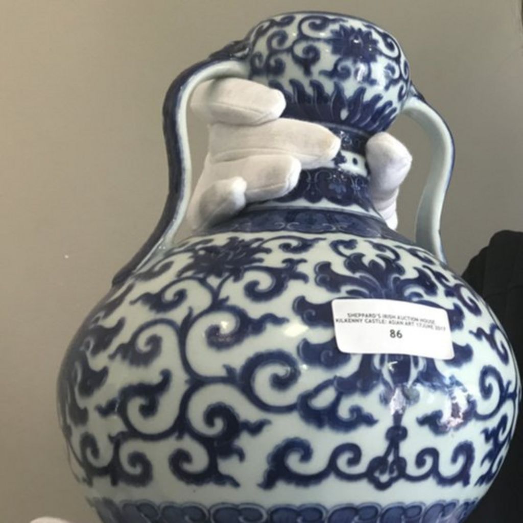 Irish record for auction of Chinese vase