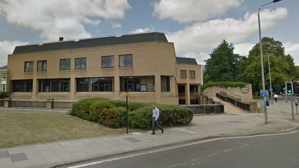 southampton-crown-court-escapee-jailed-after-sparking-manhunt-bbc-news
