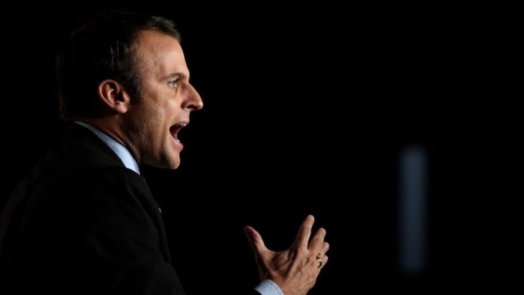 Macron condemns 'massive' hacking attack as documents leaked - BBC News