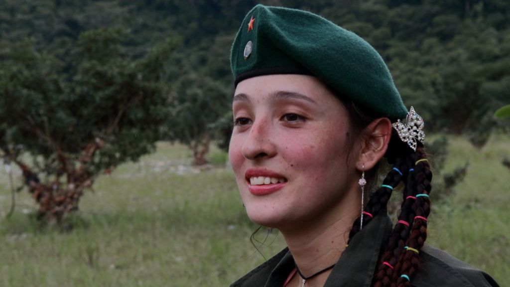 Photos of Female FARC Soldiers by Nadège Mazars