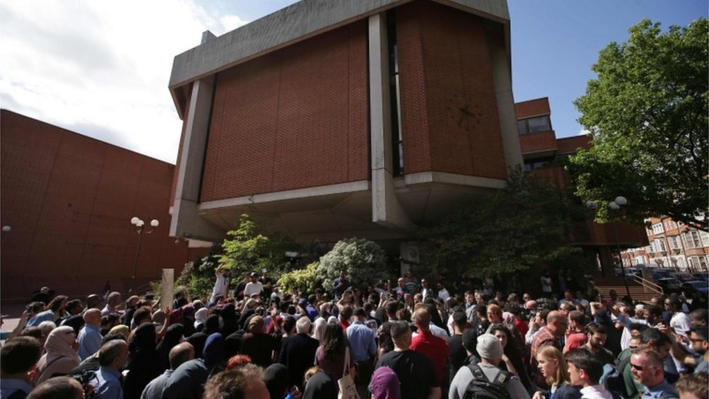 Councillor suspended over Grenfell 'hanging' tweet