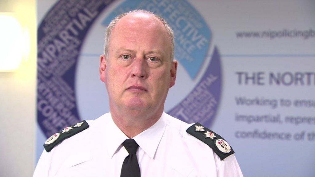 PSNI faced 'no political pressure' over military support