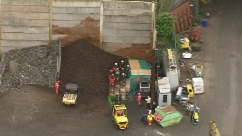 Wall collapse deaths: Families still waiting for answers