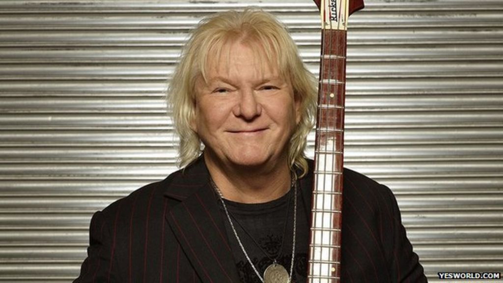 Yes bass guitarist Chris Squire dies aged 67 BBC News