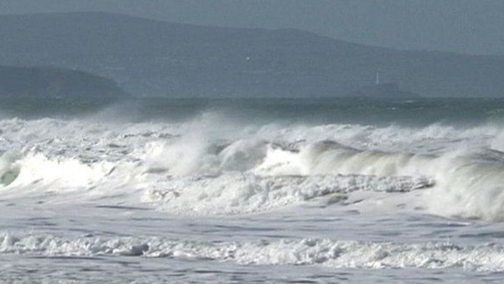 Fermanagh footballers swept out to sea in Bundoran