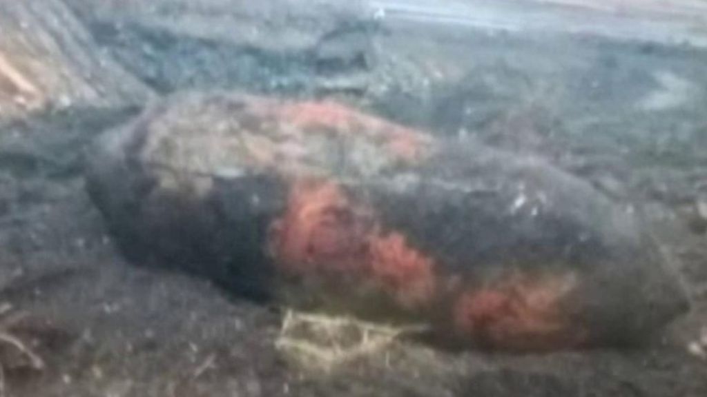 Army builds 'sand igloo' around WW2 bomb found in Aston