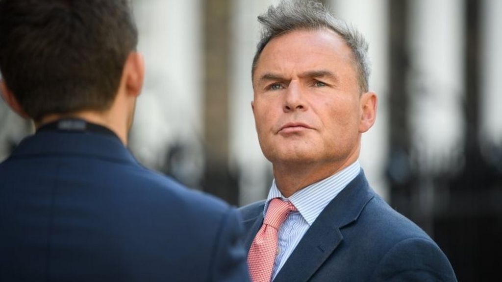 UKIP's deputy leader defends anti-Islam candidate's leadership bid - BBC News