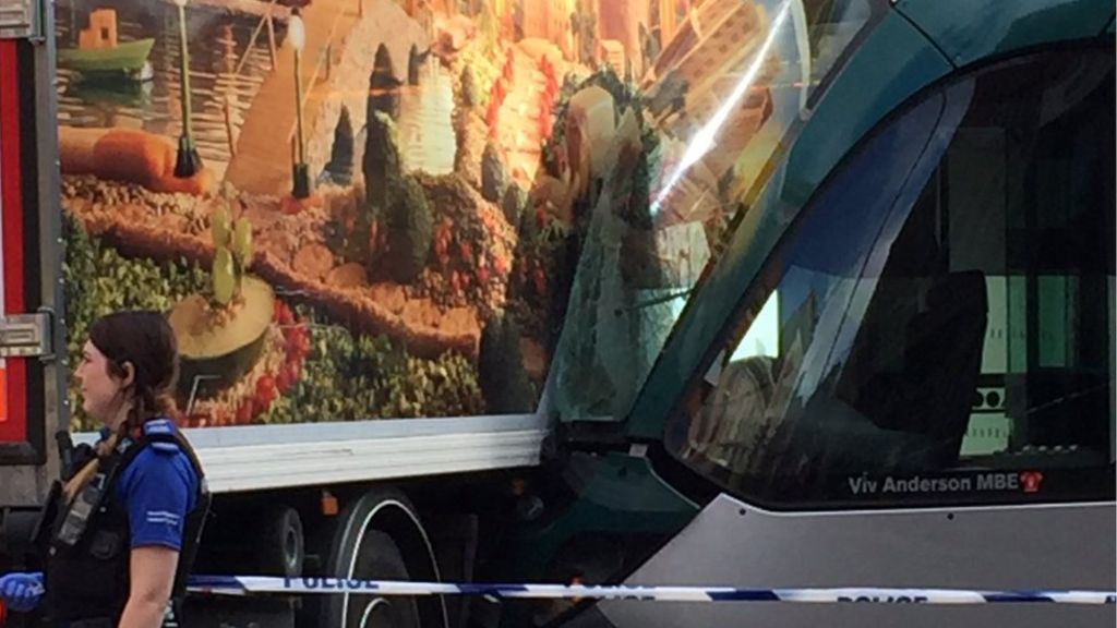 Tram and lorry collide in Nottingham city centre - BBC News