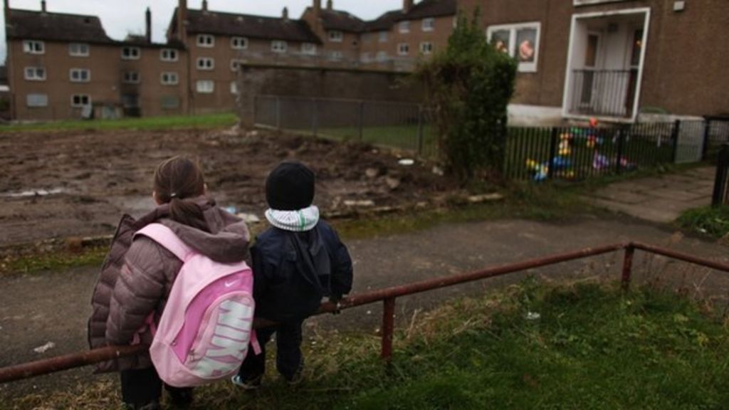 more-than-200-000-children-growing-up-in-poverty-bbc-news