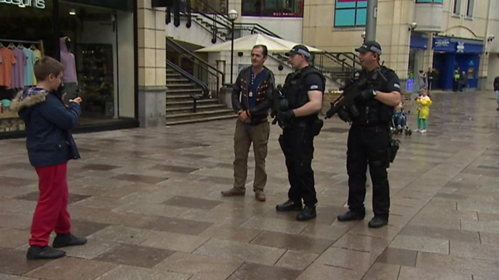 Armed police welcomed by public after Manchester attack