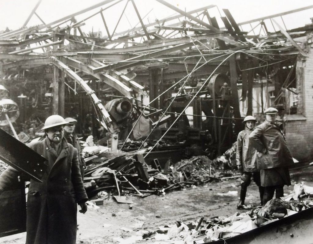 Bombed WW2 Newark factory was rebuilt in three weeks - BBC News