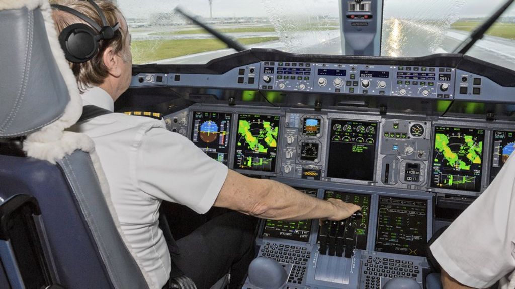 Germanwings crash: Have cockpit doors changed? - BBC News