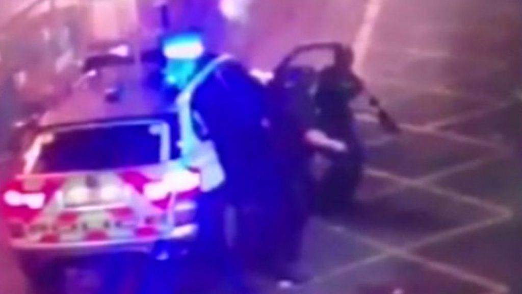 London attack: Video emerges of police shooting - BBC News