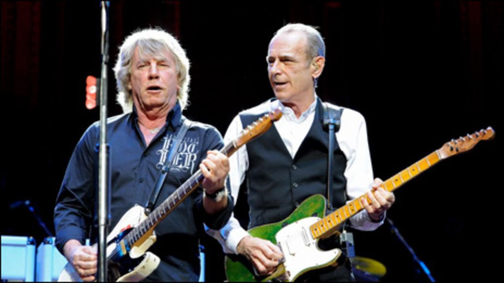 Status Quo set for lifetime honour - BBC News