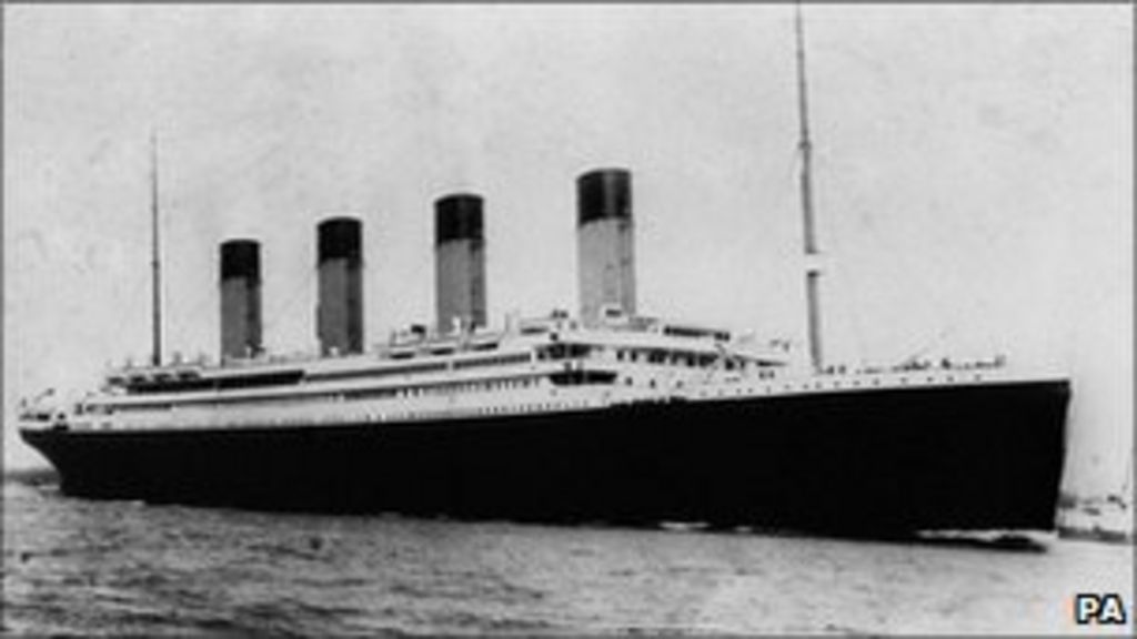 Titanic launch 100th anniversary marked in Belfast - BBC News