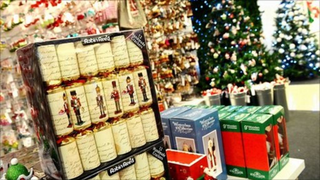 Harrods and Selfridges open London Christmas displays - BBC News