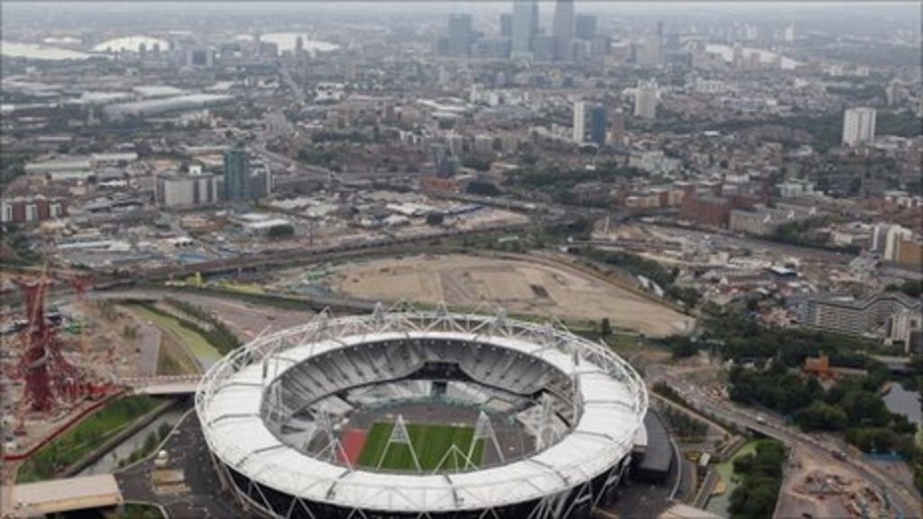 Olympic Stadium architect calls for multi-use venue - BBC News