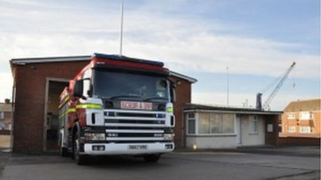 Hartlepool gets new state-of-the-art fire station - BBC News