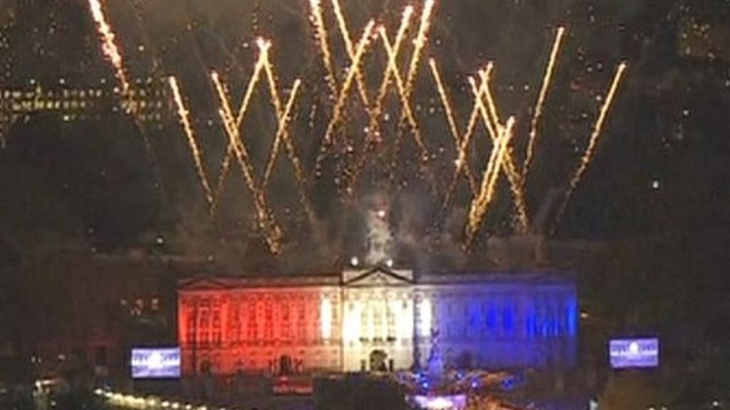 Fireworks as Queen lights Jubilee beacon BBC News